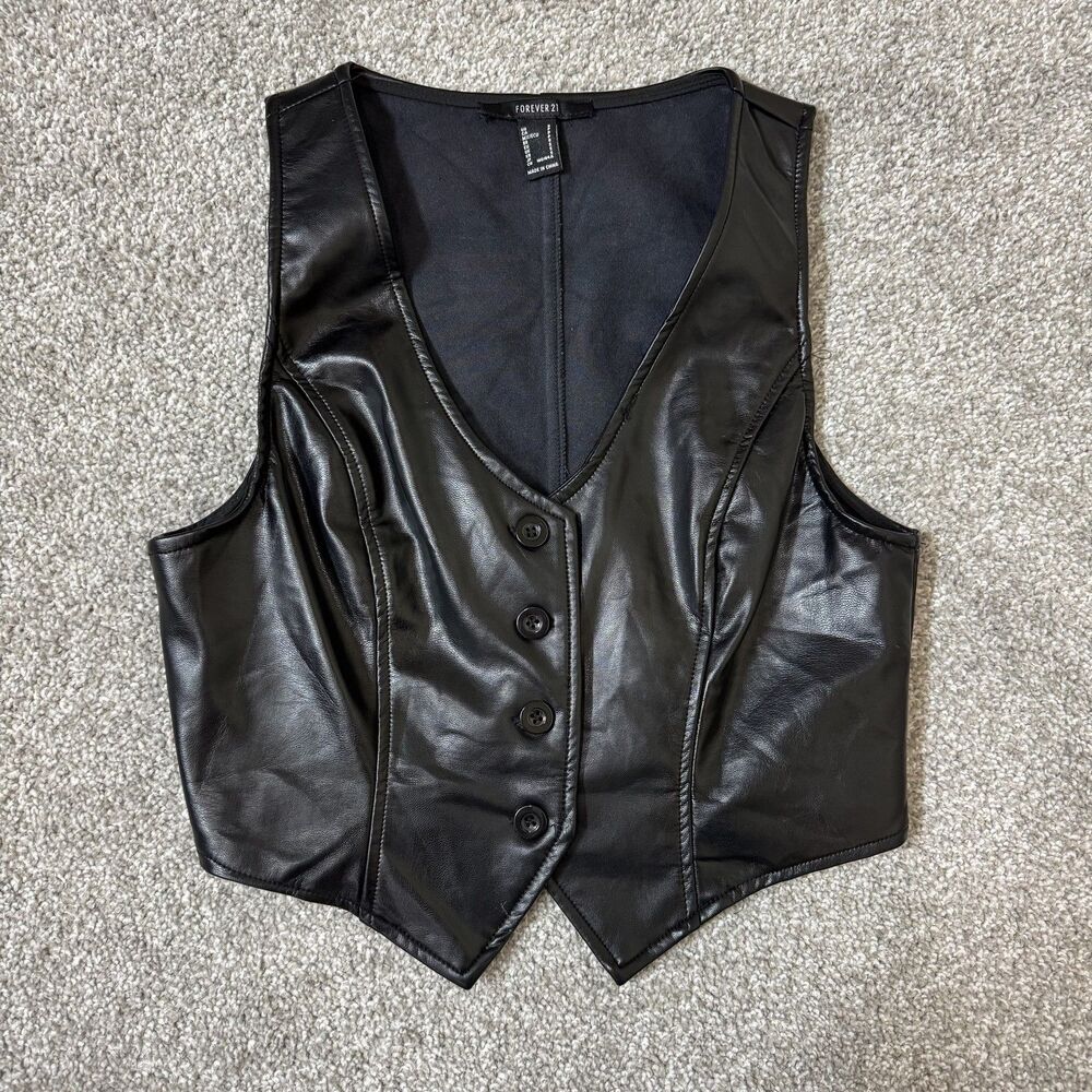 Forever 21 Vest Womens Small Black Faux Leather Button Up Cropped Biker Moto Top